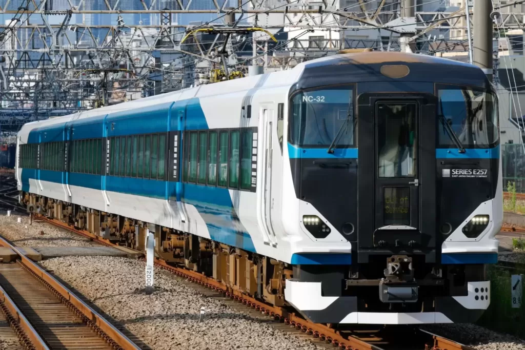 【日中の本線走行は初】E257系2500番台NC-32編成 伊豆箱根鉄道駿豆線から返却回送