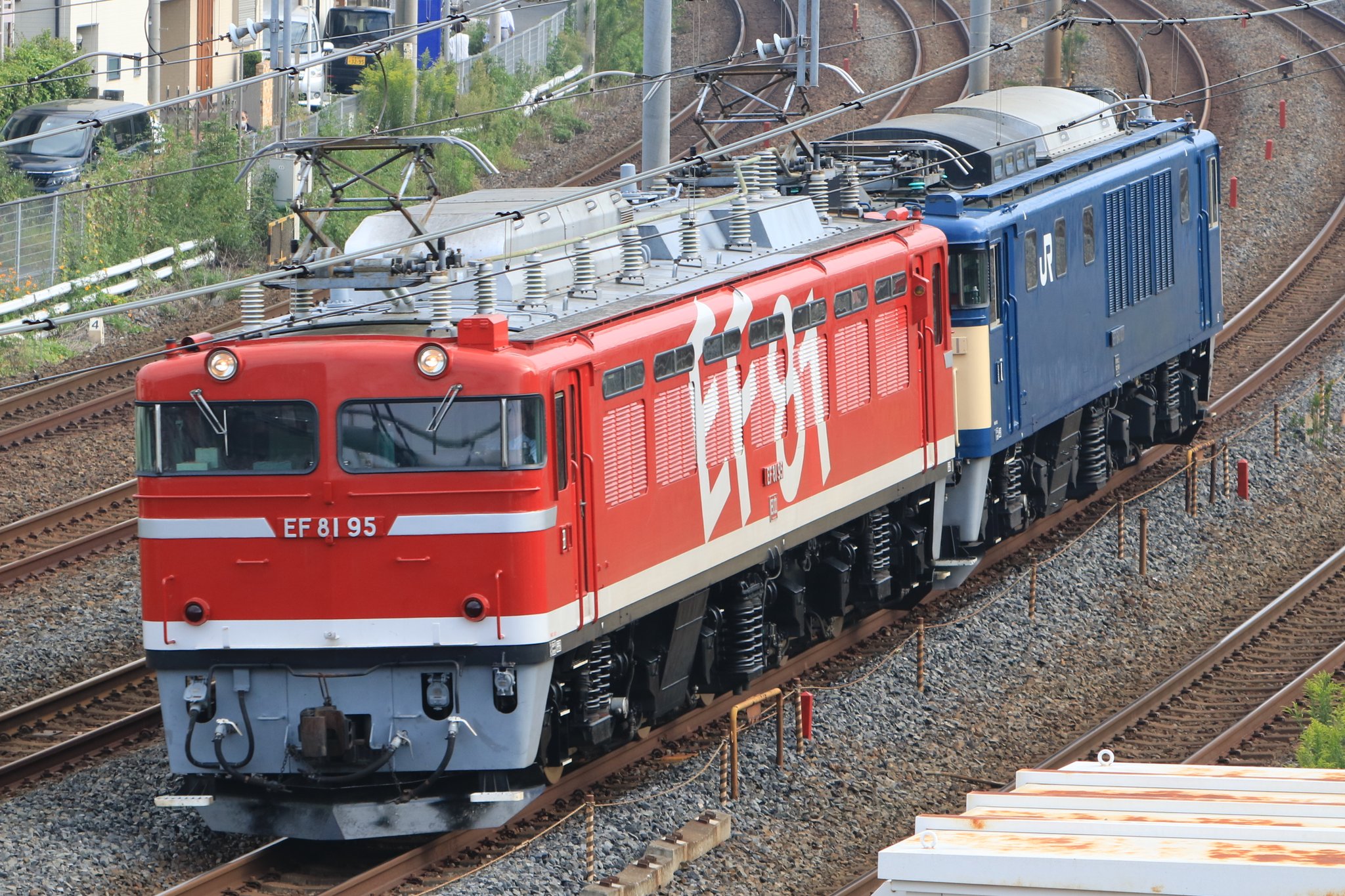 【自走不可】EF64-1031が故障 EF81-95の牽引で長岡へ返却配給